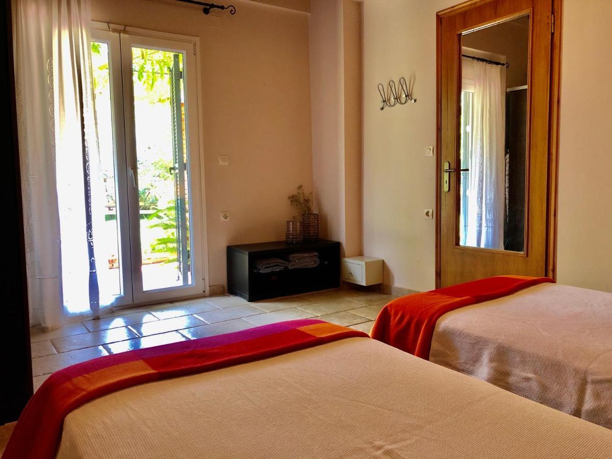 Gialos Villas 1-2 With A Private Pool Mikros Gialos Ngoại thất bức ảnh