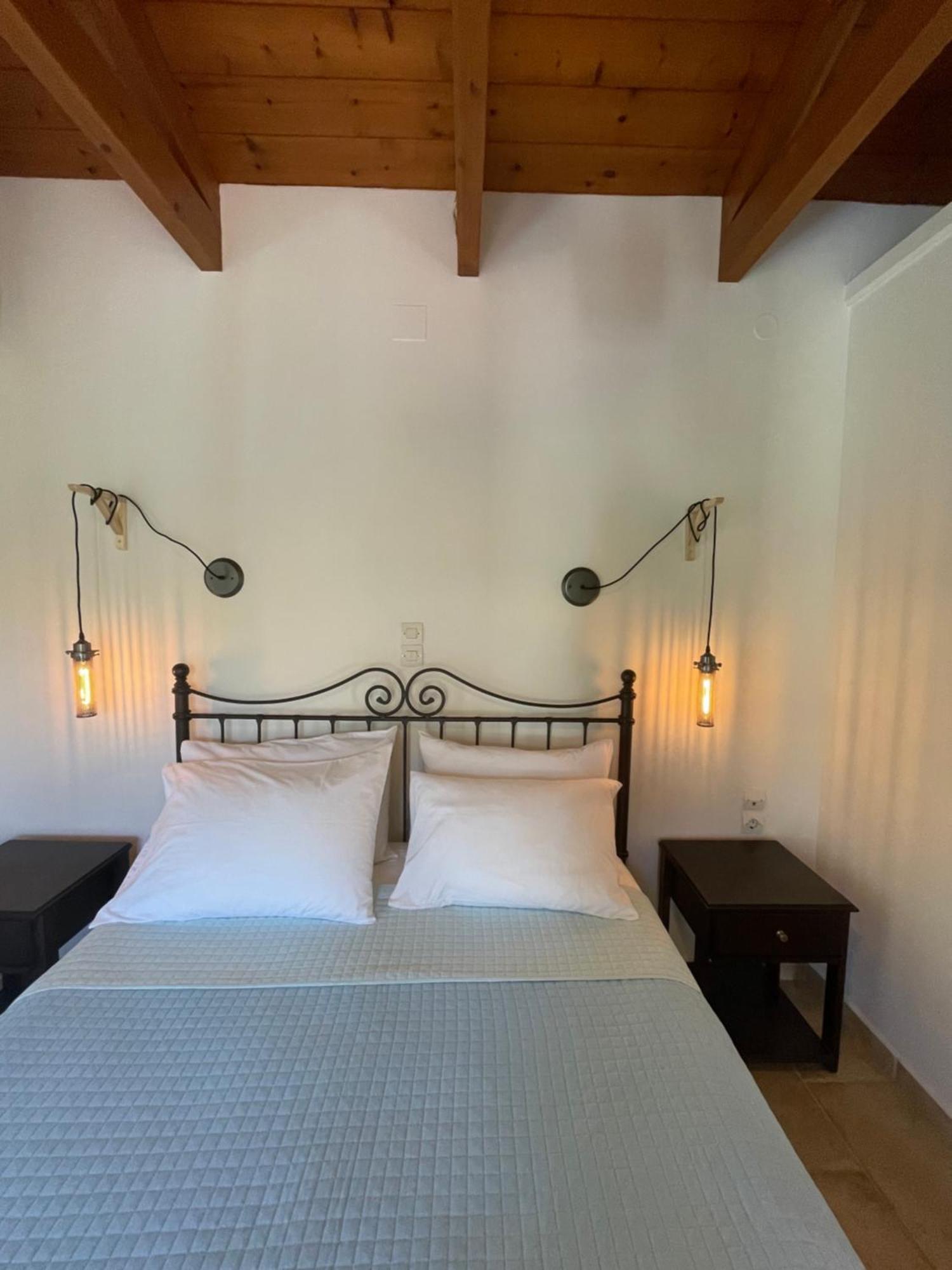 Gialos Villas 1-2 With A Private Pool Mikros Gialos Ngoại thất bức ảnh